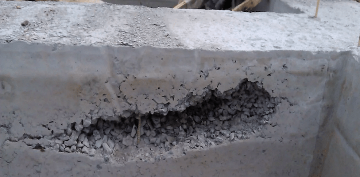 Заливка фундамента некачественный бетон