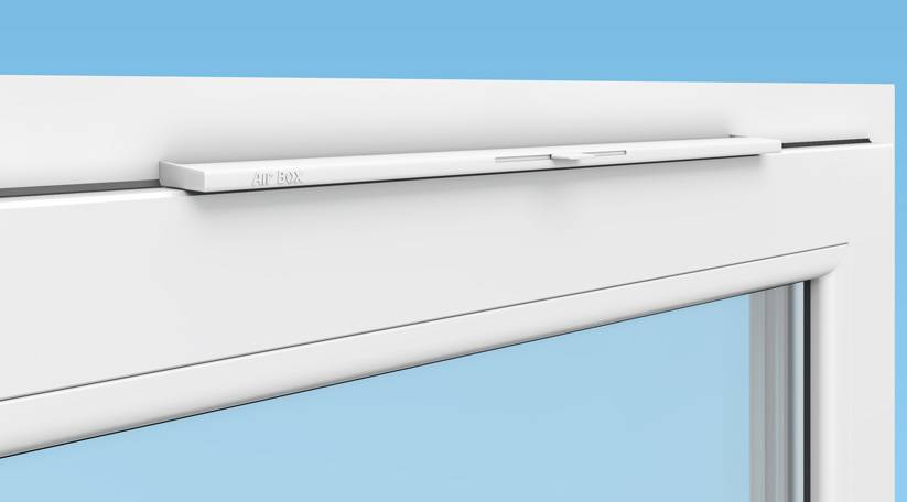 nakladnoj-pritochnyj-klapan-dlja-okna Приточный клапан вентиляции: как обеспечить свежий воздух в доме без сквозняков